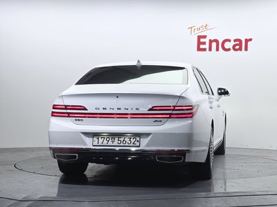 2020 Genesis G90 — фото 4
