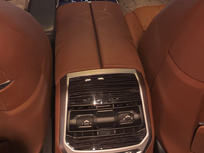 2025 BMW 7 SERIES thumbnail 12