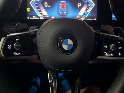2025 BMW 7 SERIES photo 4