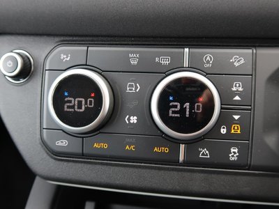 2023 LAND Rover DEFENDER 缩略图 20