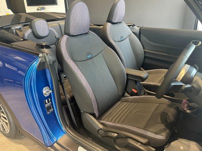 MINI MINI CONVERTIBLE - 10