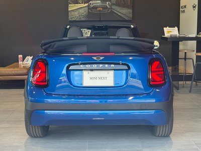 MINI MINI CONVERTIBLE - 2