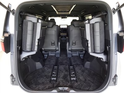 2025 Toyota ALPHARD — миниатюра 24