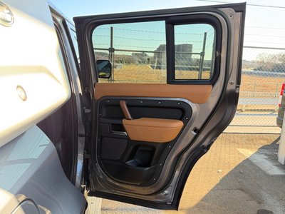 2023 LAND Rover DEFENDER — миниатюра 94