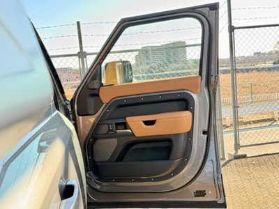 2023 LAND Rover DEFENDER — миниатюра 32