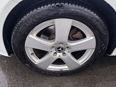 MERCEDES-BENZ C-CLASS - 6