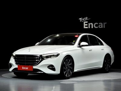 MERCEDES-BENZ E-CLASS - 1