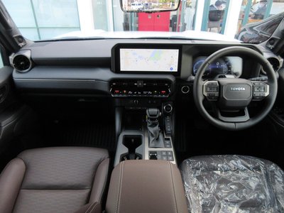 TOYOTA LAND CRUISER 250 - 2