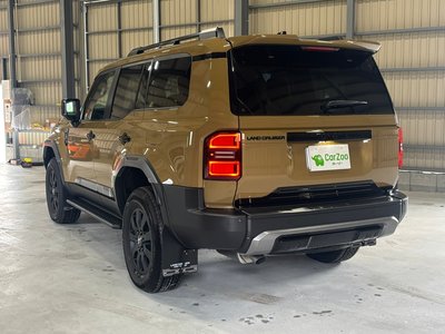 TOYOTA LAND CRUISER 250 - 4