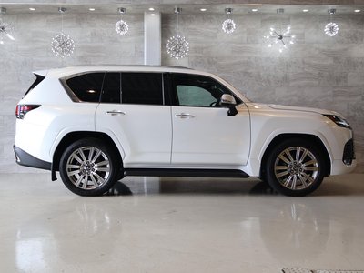LEXUS LX - 8