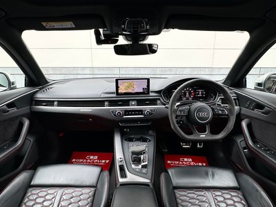 2020 AUDI RS4 AVANT — миниатюра 12