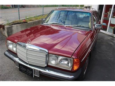 MERCEDES-BENZ MEDIUM-CLASS - 8