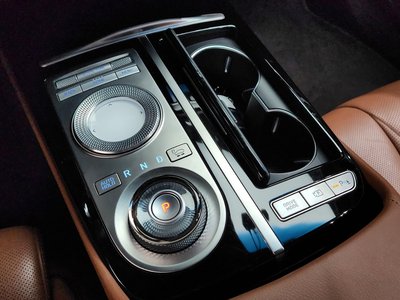 GENESIS G80 (RG3) - 9