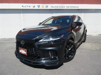 صورة 1 لـ 2023 Lexus RX