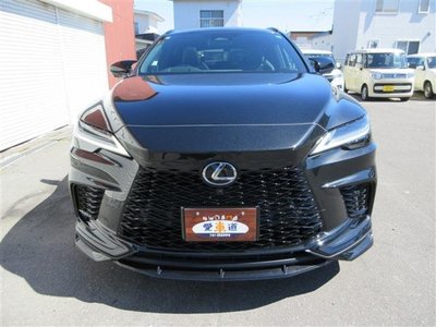 صورة 3 لـ 2023 Lexus RX