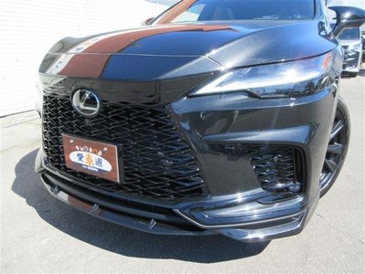 صورة 2 لـ 2023 Lexus RX