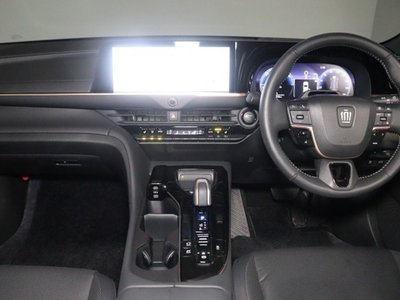 2024 Toyota CROWN CROSSOVER 照片 2