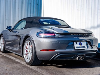 صورة 16 لـ 2017 Porsche 718
