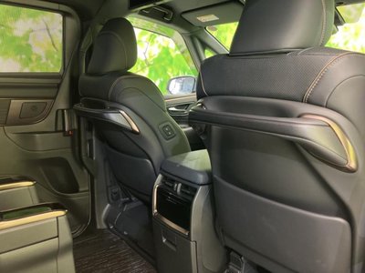 2025 Toyota ALPHARD — миниатюра 26
