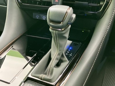 2025 Toyota ALPHARD — миниатюра 29