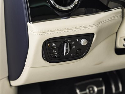 صورة مصغرة 30 لـ 2023 Bentley BENTAYGA
