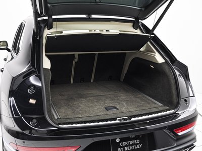 BENTLEY BENTAYGA - 7