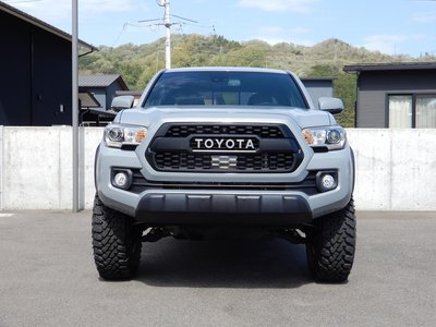 TOYOTA TACOMA - 7