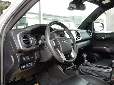 صورة 34 لـ 2021 Toyota TACOMA