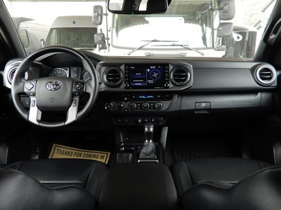 صورة 46 لـ 2021 Toyota TACOMA