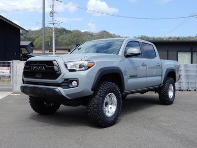 TOYOTA TACOMA - 6