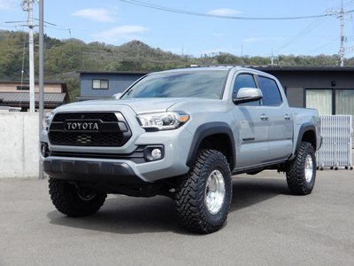 TOYOTA TACOMA - 4