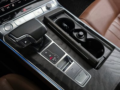 AUDI A6 - 9