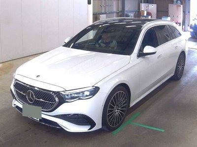 MERCEDES-BENZ E-CLASS - 4