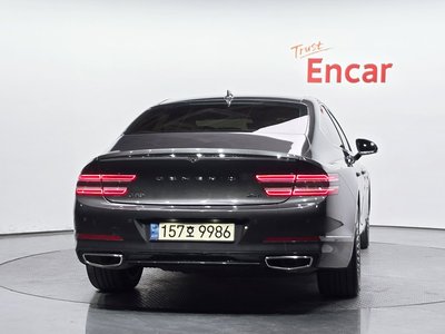 GENESIS G80 (RG3) - 3