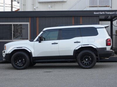 TOYOTA LAND CRUISER 250 - 10