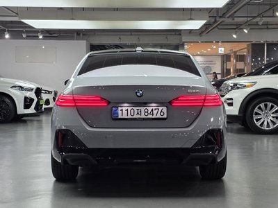 صورة 3 لـ 2025 BMW 5 SERIES