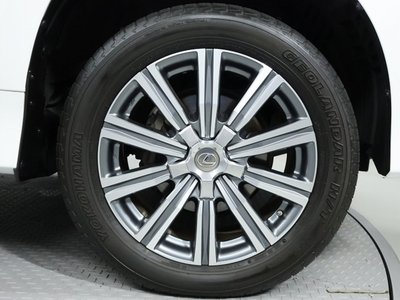 LEXUS LX - 7