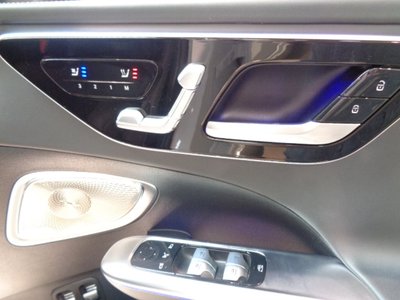 صورة مصغرة 19 لـ 2024 Mercedes-BENZ C-CLASS AMG