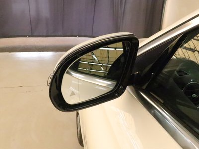 MERCEDES-BENZ E-CLASS - 6