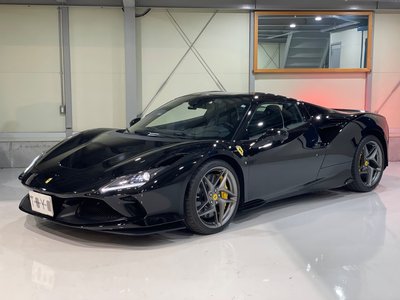 FERRARI F8 SPIDER