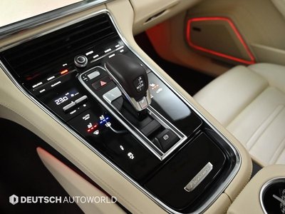 PORSCHE PANAMERA - 9