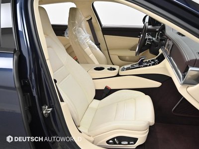 PORSCHE PANAMERA - 10