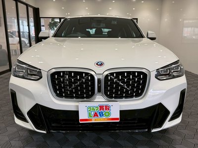 2022 BMW X4 photo 2