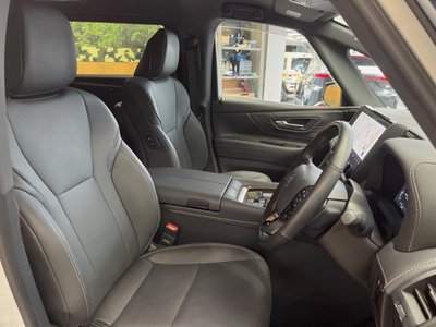TOYOTA ALPHARD - 10