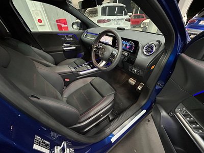 MERCEDES-BENZ GLA - 8