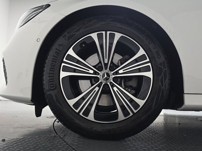 صورة 6 لـ 2024 Mercedes-BENZ E-CLASS
