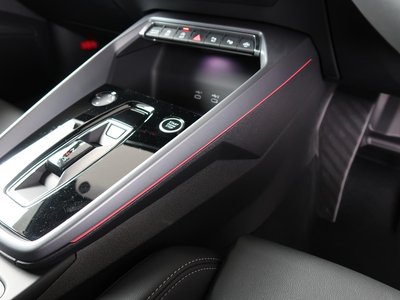 صورة 31 لـ 2025 AUDI A3 SEDAN