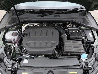 صورة 33 لـ 2025 AUDI A3 SEDAN
