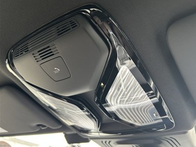 صورة مصغرة 36 لـ 2024 BMW 3 SERIES