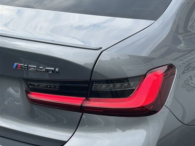 صورة مصغرة 16 لـ 2024 BMW 3 SERIES